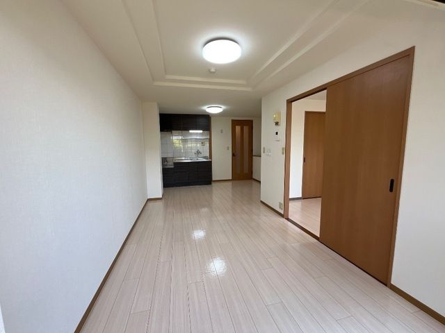 サンピア大福の居間・リビング