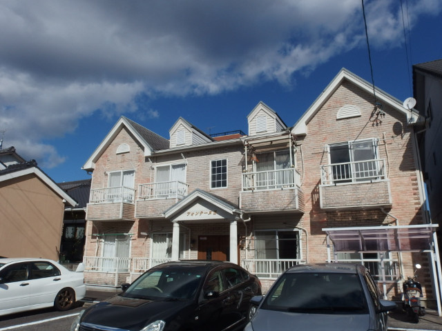 フォンテーヌⅡの外観