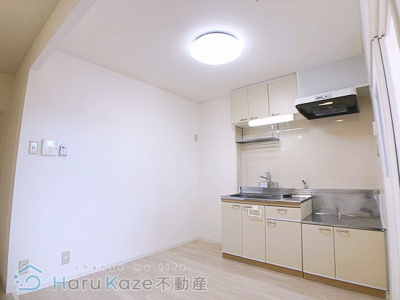 【キッチン】 | ヴァンベール三新 A棟【名古屋市賃貸・インターネット対応】