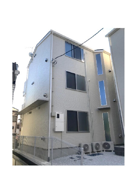 横浜市神奈川区大口仲町のアパート