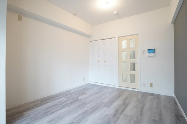 横浜平沼ダイカンプラザ三号館の洋室