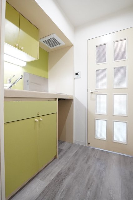 横浜平沼ダイカンプラザ三号館のキッチン