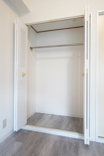 横浜平沼ダイカンプラザ三号館の収納|クローゼット