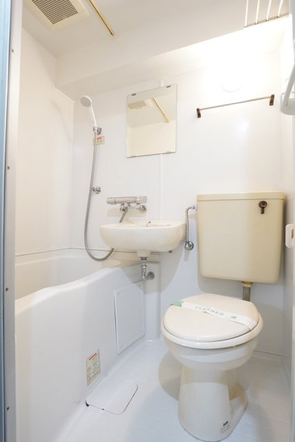 横浜平沼ダイカンプラザ三号館の浴室