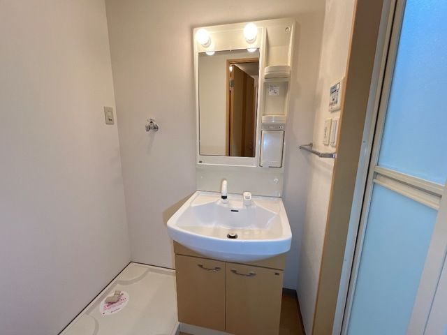 プラスペリティの洗面所