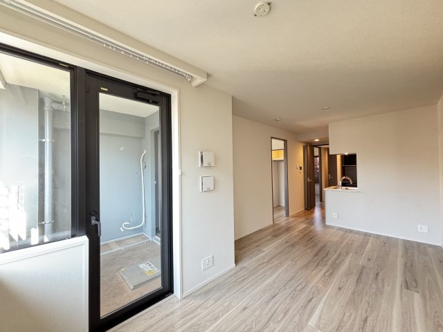 クレヴィア新宿中落合WESTの居間・リビング