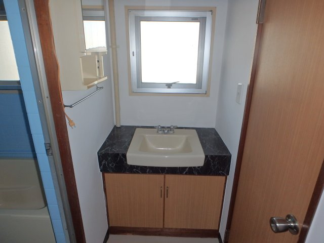 S0029R　蓮台寺コーポの独立洗面台