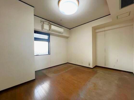 伊東シーサイドセンチュリー21の洋室|フローリング張りの洋室