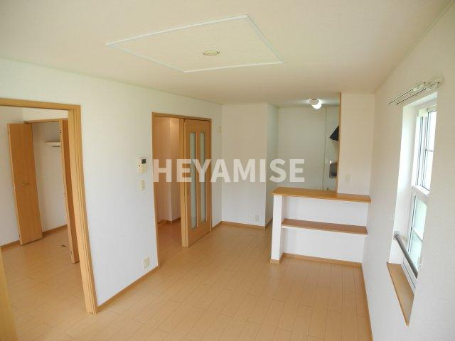 アドニスⅡの居間・リビング|※室内画像は別号室のもの(反転タイプ)