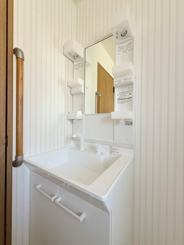 パインパレス　B