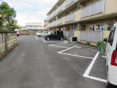 【駐車場】 | シャンポール中山