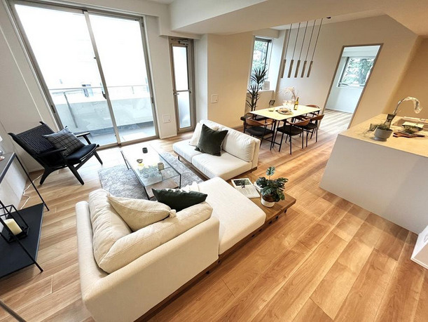 【居間・リビング】