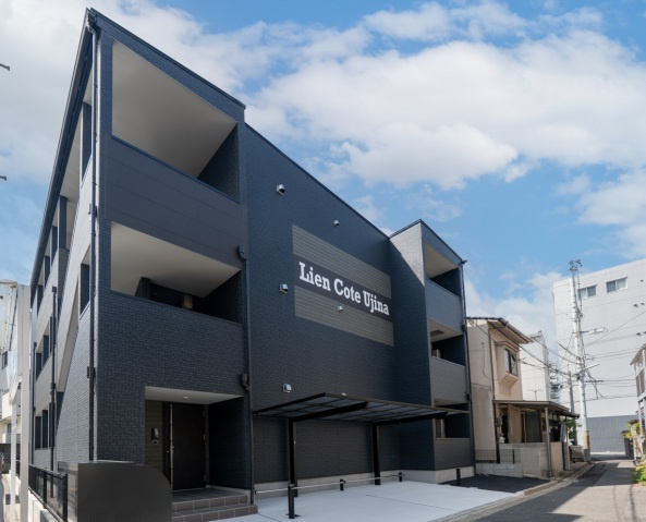 Lien Cort宇品