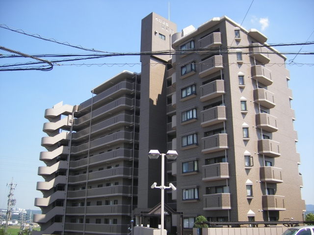 シャトー岡崎Ⅲ番館の外観