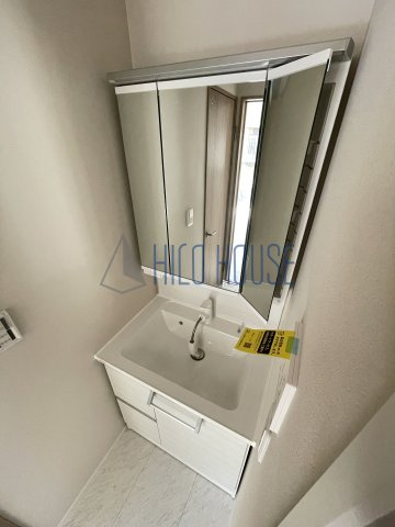 リーヴァ セレナの洗面所