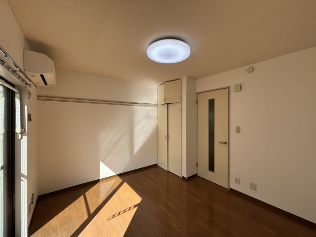 パルナシウスの居間・リビング