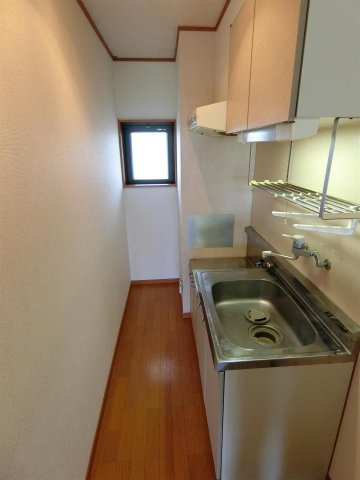 エテルネルソレイユⅢのキッチン|お料理しやすいキッチンです