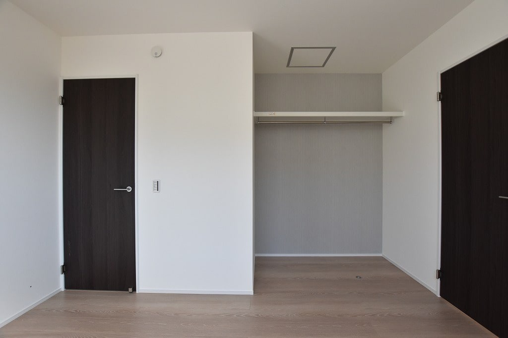 広島市佐伯区五日市町大字昭和台　新築一戸建ての収納