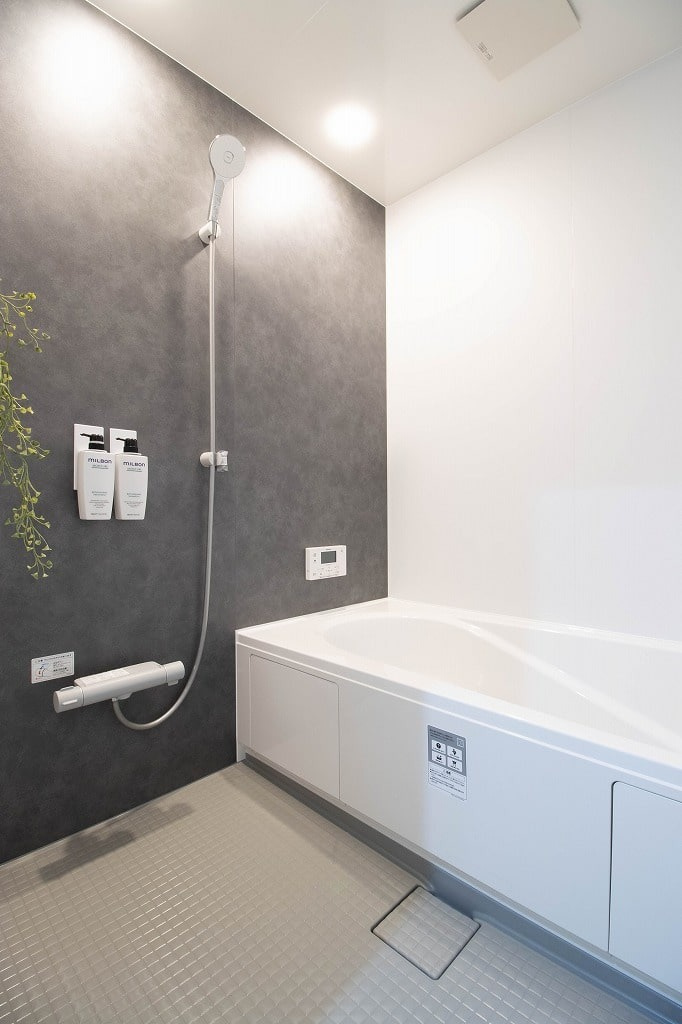 広島市佐伯区五日市町大字昭和台　新築一戸建ての浴室