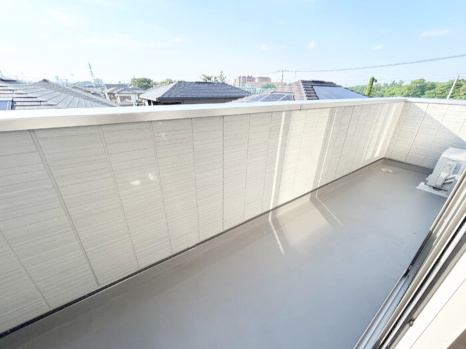 D-ROOM花園のバルコニー