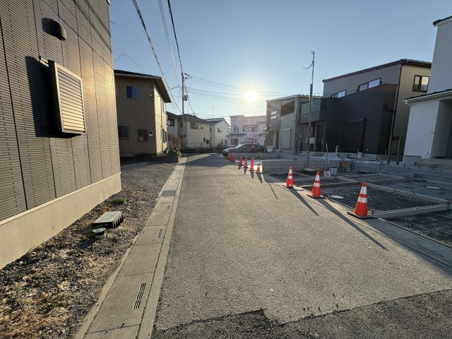 【前面道路含む現地写真】 | 熊谷市石原　　新築戸建　　全６区画　4号棟