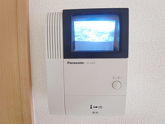 ラーゼンヴィラ2のセキュリティ|顔がわかり安心のＴＶモニターフォン完備