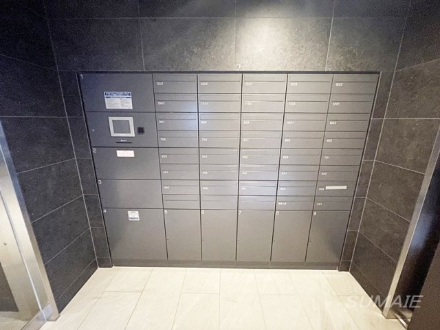 Alivis十条のその他共用部分|宅配ボックスです