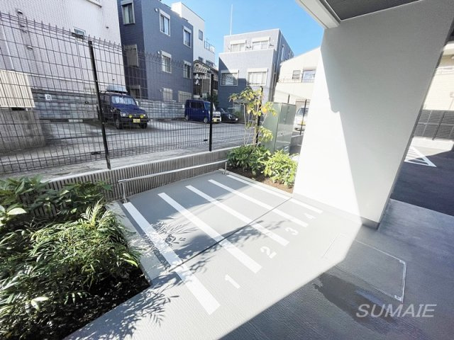 Alivis十条のその他共用部分|バイク置き場です
