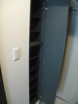 【その他】 | アン・ボルヌ | シューズボックス