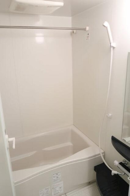 【浴室】 | アン・ボルヌ | 追い炊き機能付き