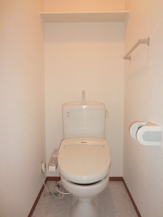 ソニア リーベ B棟のトイレ|落ち着いたトイレです