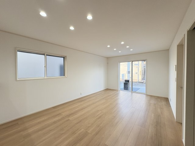 【居間・リビング】 | 熊谷市石原　　新築戸建　　全６区画　5号棟