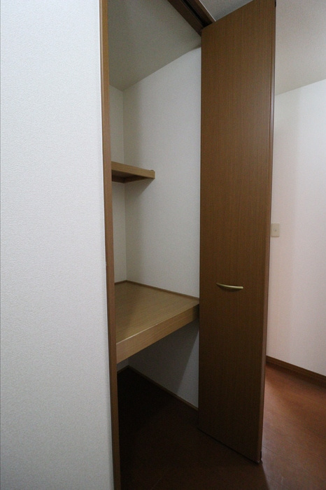 ひまわりハイツ　A棟の収納