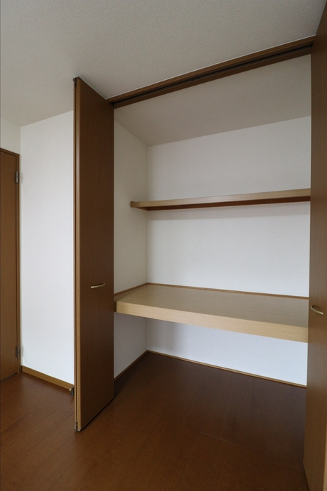 ひまわりハイツ　A棟の収納