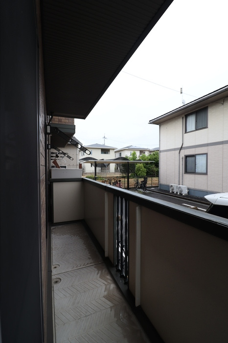 ひまわりハイツ　A棟のバルコニー