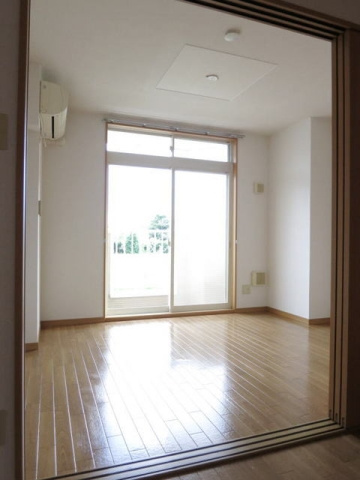 ドリームＣの居間・リビング