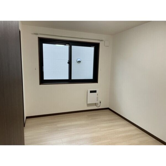 【洋室】 | 稲穂マンションD