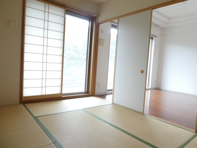 エスリード宝塚の内装