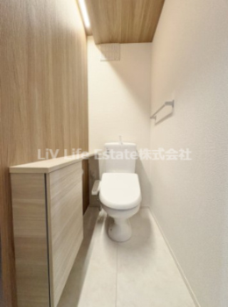 D-comodo小金井貫井北町のトイレ