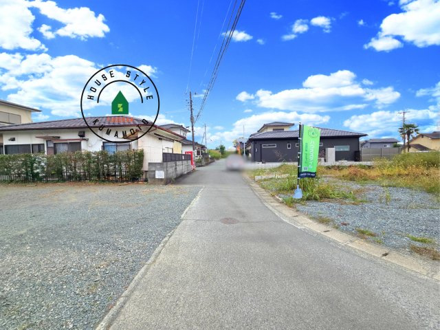 熊本県菊池市泗水町永第1₋2棟(1号棟)の前面道路含む現地写真|前面道路です。