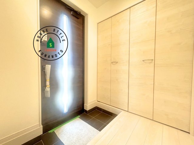 熊本県菊池市泗水町永第1₋2棟(1号棟)の内観：施工例|二重ロックでしっかり防犯対策ができます。