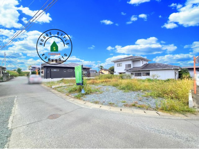 熊本県菊池市泗水町永第1₋2棟(1号棟)の前面道路含む現地写真|見学の時間などお気軽にお問い合わせ下さい。