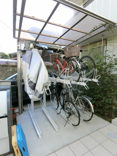 グリーンプラザのその他共用部分|★屋根付き駐輪場★