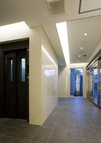 プラウドフラット門前仲町Ⅳのエントランス|※参考写真