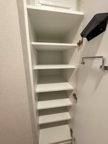 プラウドフラット本所吾妻橋の収納|たっぷりとした収納スペースです