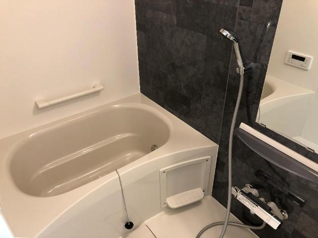 ヴィラ・ツリーサイドの浴室|バス