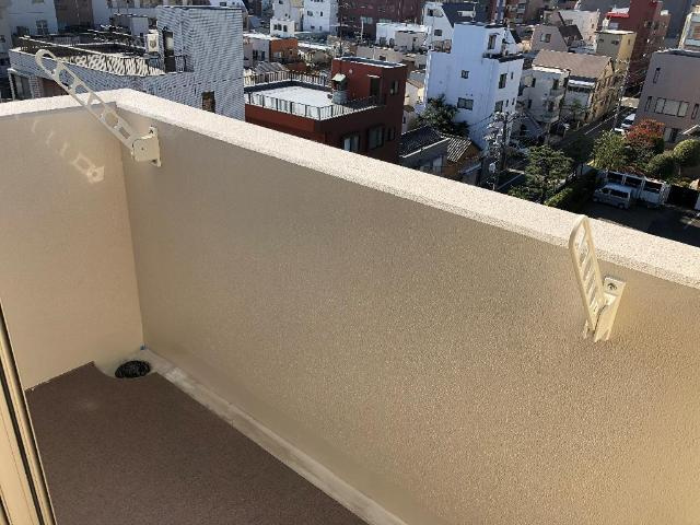 ヴィラ・ツリーサイドのその他|ベランダ