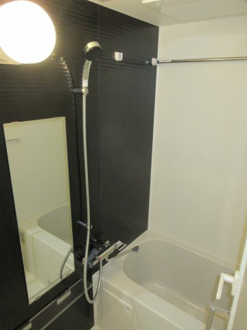 ユリカロゼAZ亀戸Ⅱの浴室|※同タイプ別号室