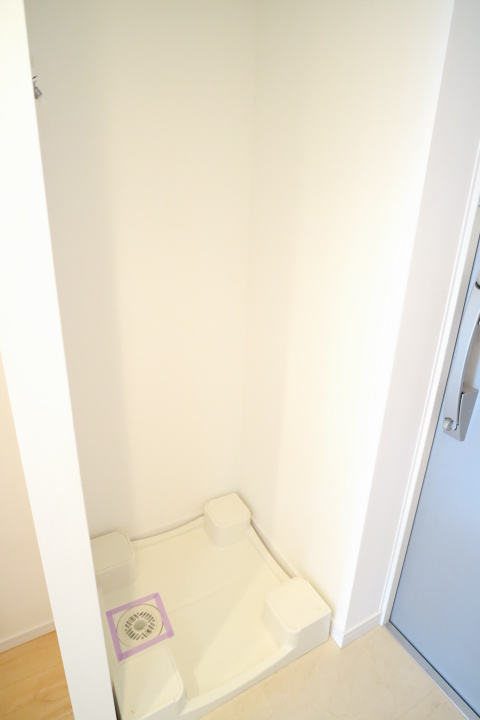 プラウドフラット森下の設備|洗濯機置場　※参考写真