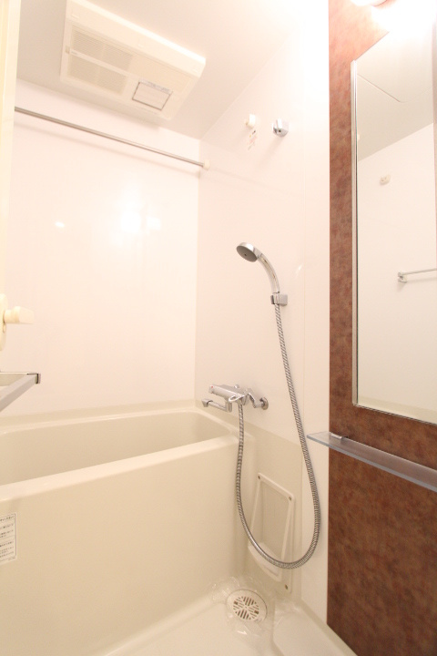 プラウドフラット森下の浴室|※参考写真